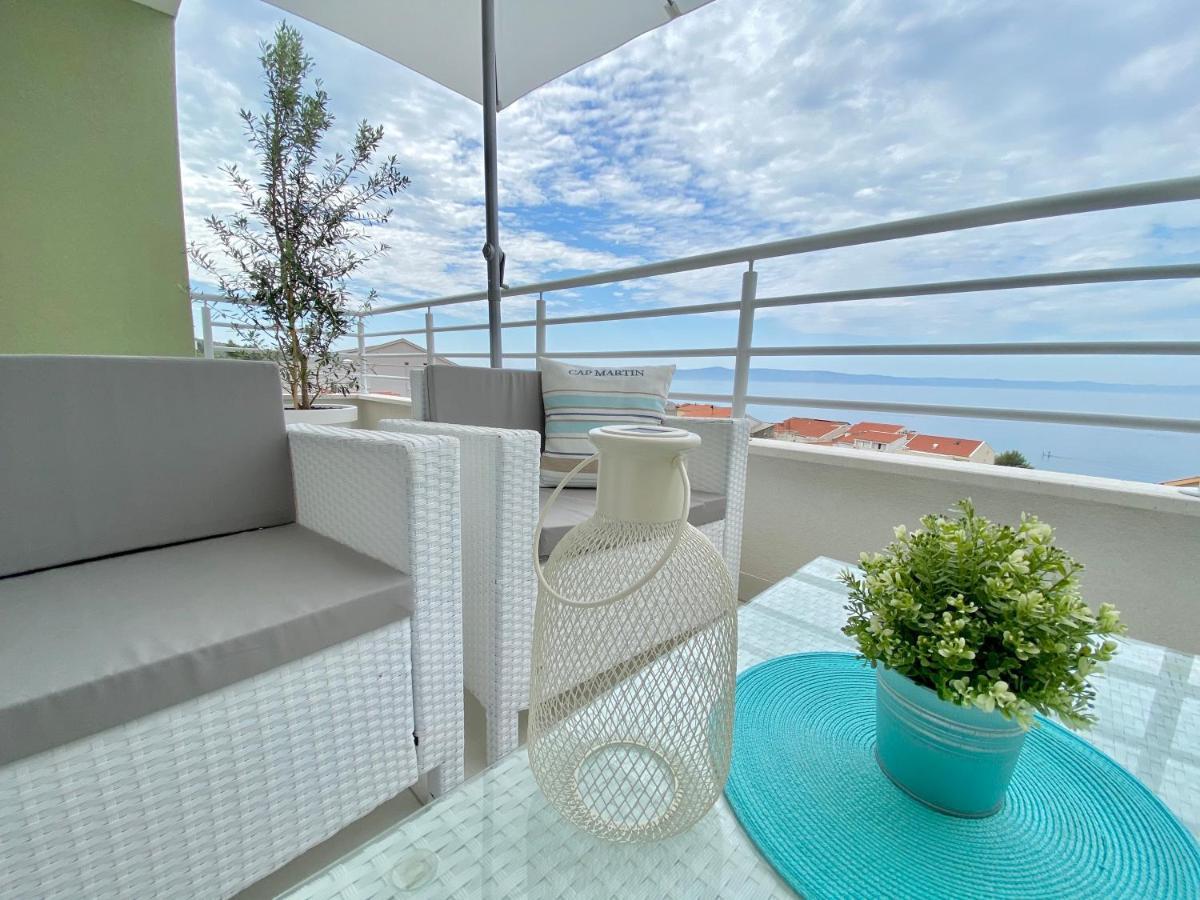 Apartmani Ksenija Tucepi Luaran gambar