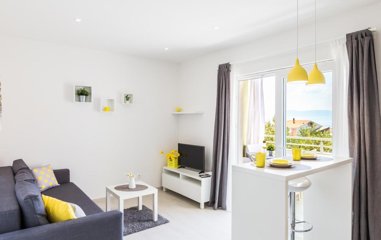 Apartmani Ksenija Tucepi Luaran gambar