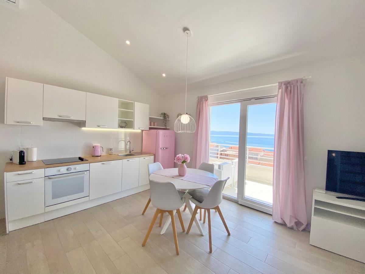 Apartmani Ksenija Tucepi Luaran gambar