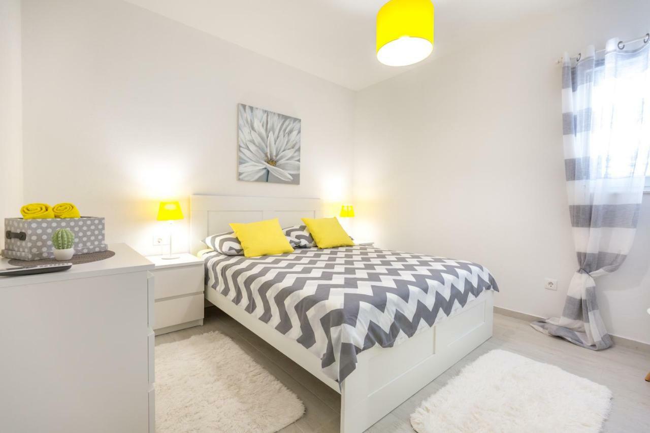 Apartmani Ksenija Tucepi Luaran gambar